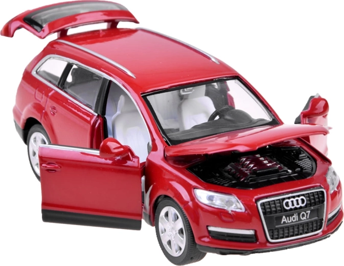 Atidaromos dalys: durelės, variklio dangtis ir bagažinė