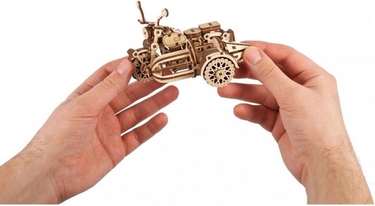 Learning through play: gears and wheels in action