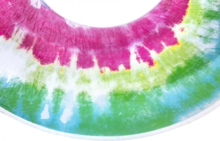 Tie-Dye stiliaus dizainas