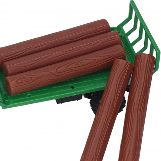 Priekaba su rąstais kūrybiškam žaidimui