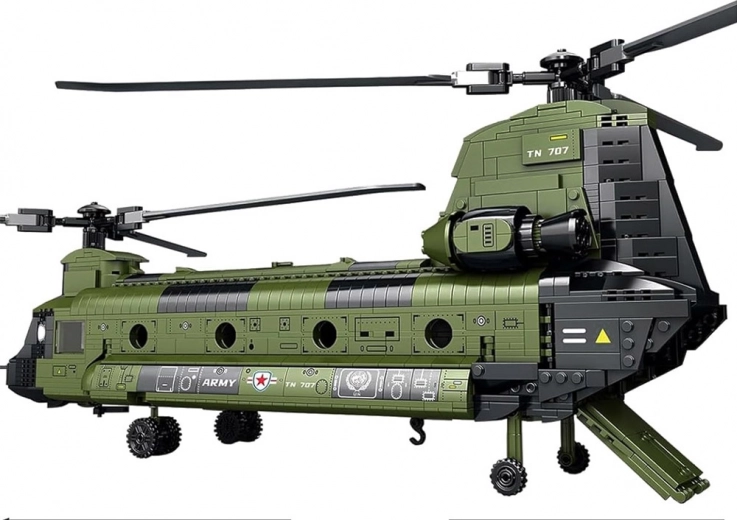 Atidaroma krovininė rampa ir durys