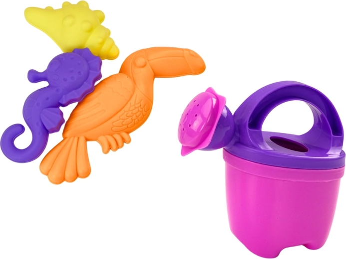 Įrankiai ir laistytuvas lengvam smėlio pilių statymui