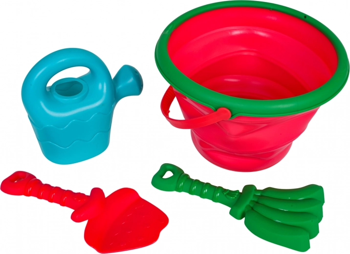 Pilna įranga žaidimams smėlyje