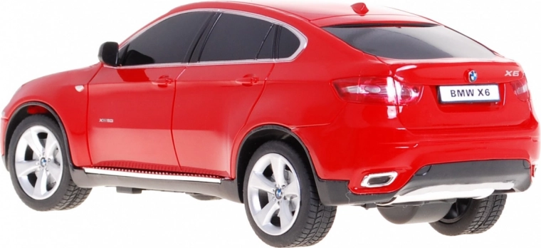 Detalus licencijuotas BMW dizainas