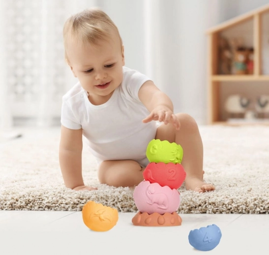 Saugus žaidimas nuo 6 mėnesių