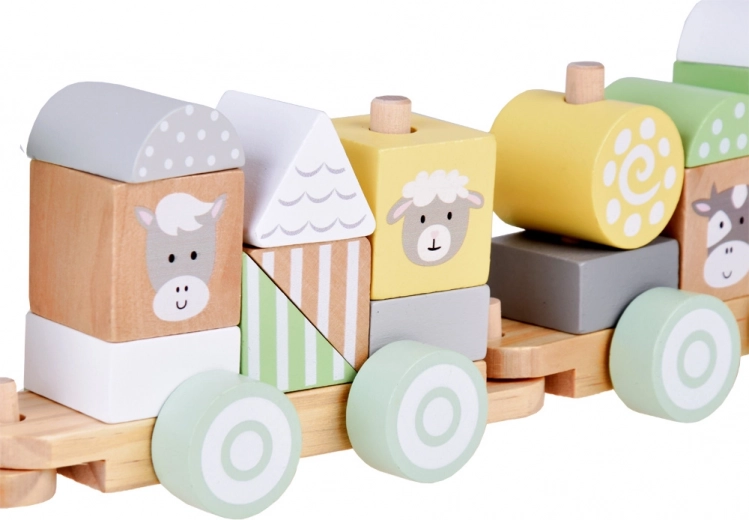 Trys perstatomi vagonai