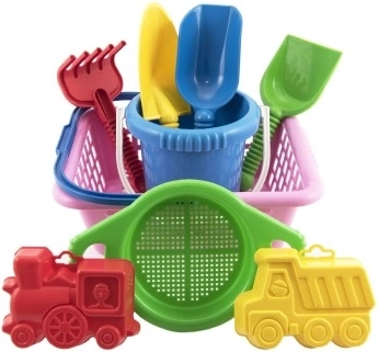 Pilna įranga mažiesiems statytojams