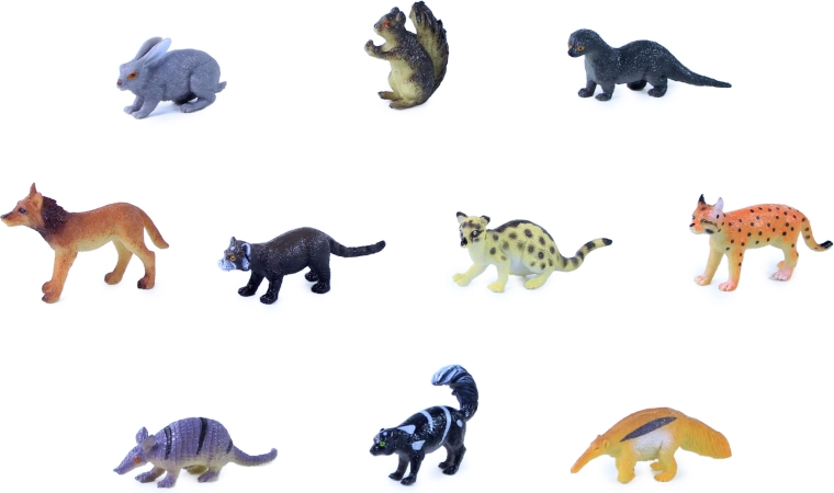 10 realistiškų mini figūrėlių