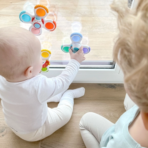 Siurbtukai lengvam tvirtinimui