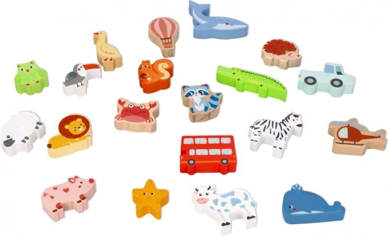 Ryškiaspalvės medinės detalės